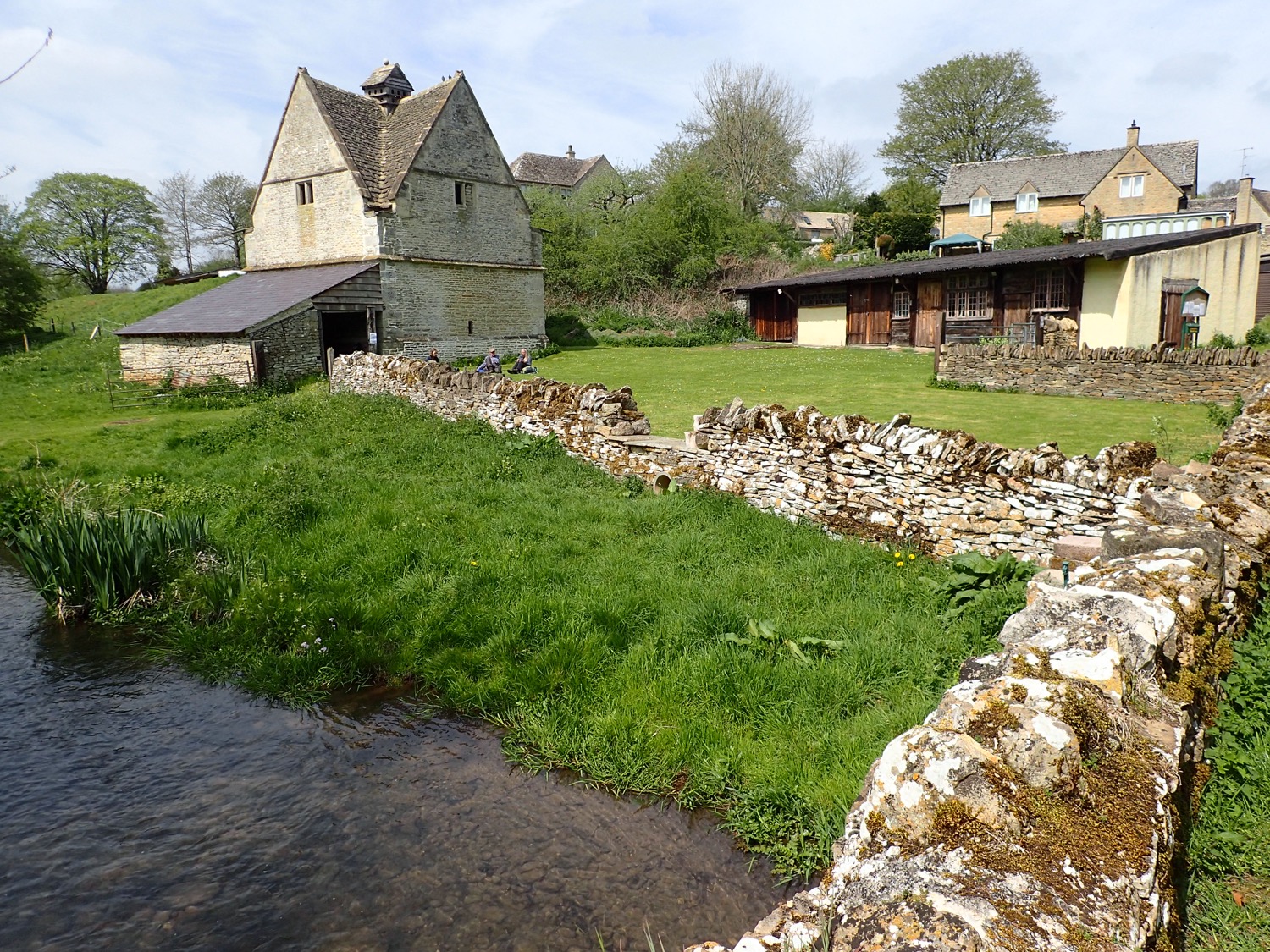 placeholder image-sq